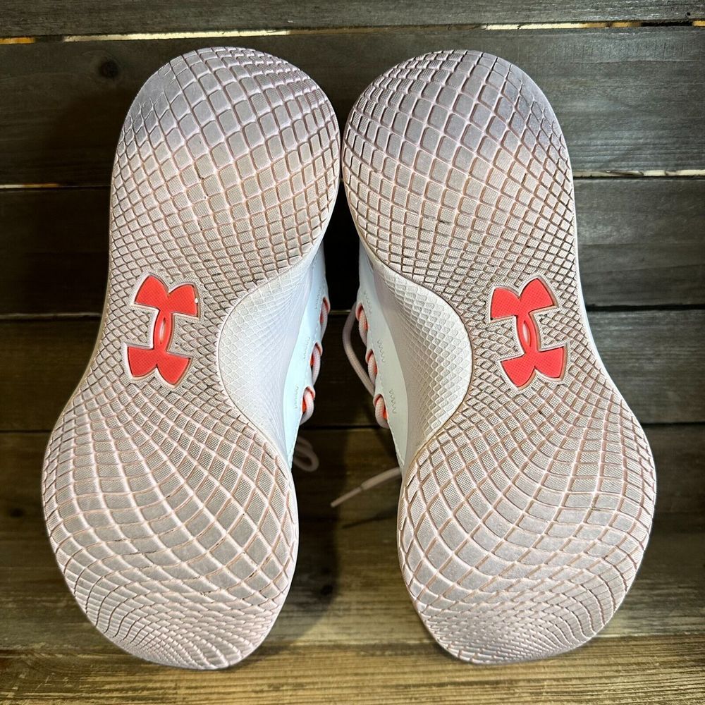 Womens Under Armour Charged Breathe Ivory Athletic Running Sneakers Size 8 M GUC - Picture 5 of 6
